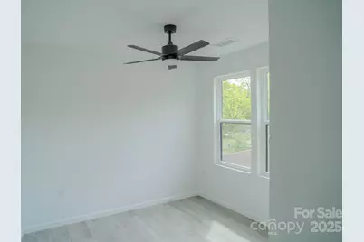 1413 Hateras Avenue, Charlotte, NC 28216 - Photo 18