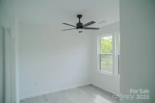 1413 Hateras Ave, Charlotte, NC 28216 - Photo 18