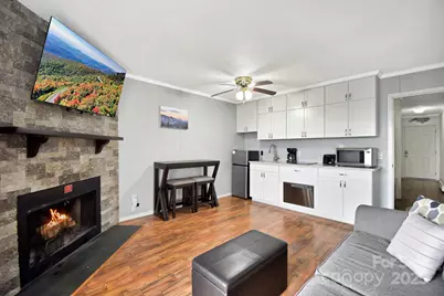 301 Pinnacle Inn Road #3130, Beech Mountain, NC 28604 - Photo 8