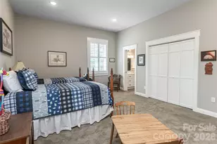 1 Cedar Chine Dr, Asheville, NC 28803 - Photo 38