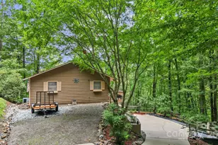 45 Pinecrest Dr, Franklin, NC 28734 - Photo 36