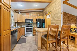 45 Pinecrest Dr, Franklin, NC 28734 - Photo 20