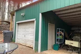 101 Lakemont Dr, Flat Rock, NC 28731 - Photo 16