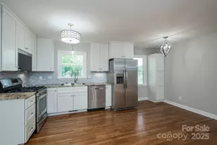 692 S Pink St, Cherryville, NC 28021 - Photo 16