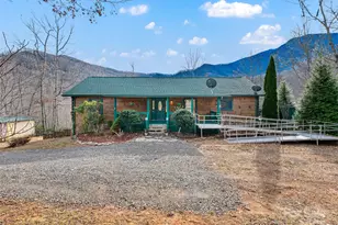 211 Cherry Hollow Rd, Burnsville, NC 28714 - Photo 1