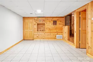 211 Cherry Hollow Rd, Burnsville, NC 28714 - Photo 20