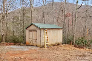 211 Cherry Hollow Rd, Burnsville, NC 28714 - Photo 24