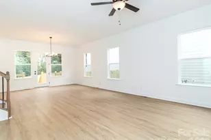 2501 Elon St, Charlotte, NC 28208 - Photo 10