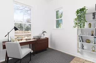 2501 Elon St, Charlotte, NC 28208 - Photo 6