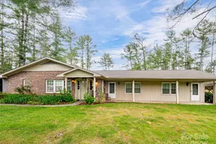 621 A B C & 623 Price Rd, Hendersonville, NC 28739 - Photo 2