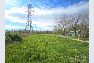 1032 7th Avenue E, Hendersonville, NC 28792 - Photo 10