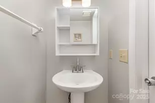 7507 Holly Grove Ct, Charlotte, NC 28227 - Photo 10