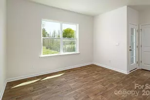 6157 Helens Rst Ln, Lincolnton, NC 28092 - Photo 8