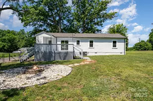 504 N Hawthorne St, Mount Holly, NC 28120 - Photo 18