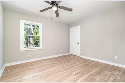 504 N Hawthorne Street, Mount Holly, NC 28120 - Photo 10