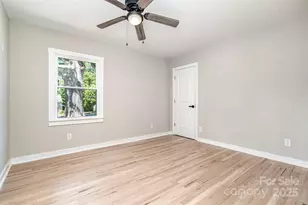 504 N Hawthorne St, Mount Holly, NC 28120 - Photo 10