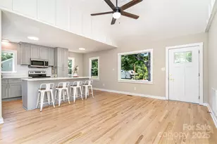 504 N Hawthorne St, Mount Holly, NC 28120 - Photo 4