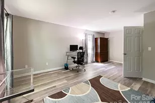 2113 Killarney Pl, Charlotte, NC 28262 - Photo 12