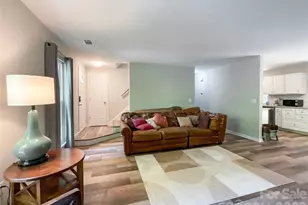 2113 Killarney Pl, Charlotte, NC 28262 - Photo 4