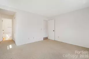 28 Capri Ln, Hendersonville, NC 28792 - Photo 20