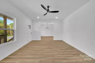 504 Christopher Ln, Chester, SC 29706 - Photo 4