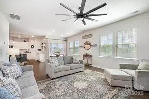 17502 Snug Harbor Rd, Charlotte, NC 28278 - Photo 10