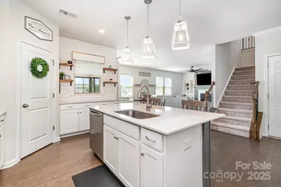 17502 Snug Harbor Road, Charlotte, NC 28278 - Photo 14