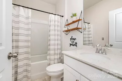 17502 Snug Harbor Road, Charlotte, NC 28278 - Photo 20