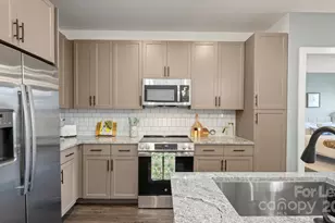 515 Royal Ct, Charlotte, NC 28202 - Photo 26