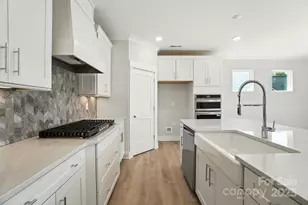 2007 Mantle Rdg Dr, Indian Trail, NC 28079 - Photo 10