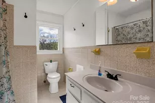 88 N Valley St, Marion, NC 28752 - Photo 30