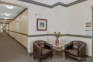 5 Farleigh St, Asheville, NC 28803 - Photo 20