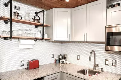 201 S Hoskins Road #132, Charlotte, NC 28208 - Photo 6