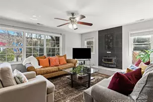 184 Aurora Dr, Asheville, NC 28805 - Photo 6