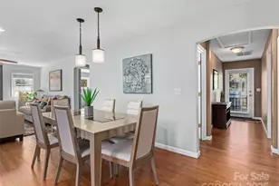 184 Aurora Dr, Asheville, NC 28805 - Photo 8