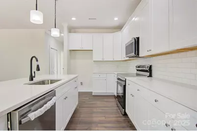 9165 Cherokee Drive, Hickory, NC 28601 - Photo 18