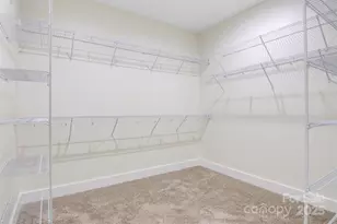 9165 Cherokee Dr, Hickory, NC 28601 - Photo 8