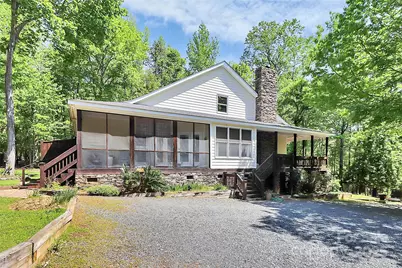 729 Lochaven Road, Waxhaw, NC 28173 - Photo 2