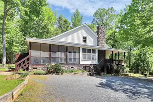 729 Lochaven Rd, Waxhaw, NC 28173 - Photo 2