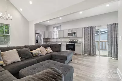 113 McGill Avenue NW, Concord, NC 28025 - Photo 4