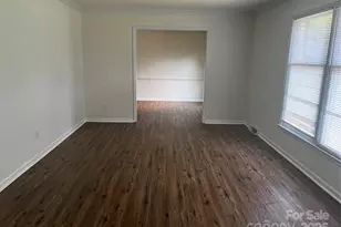 629 Belmorrow Dr, Charlotte, NC 28214 - Photo 4