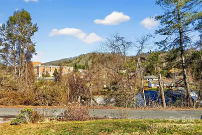 106 Chapel Street, Spruce Pine, NC 28777 - Photo 32