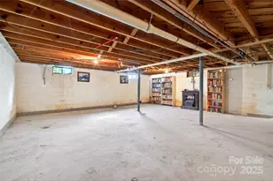 106 Chapel St, Spruce Pine, NC 28777 - Photo 26