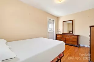 106 Chapel St, Spruce Pine, NC 28777 - Photo 16