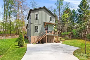 180 Moody Ave, Candler, NC 28715 - Photo 38