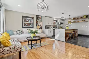 2701 Old North Sharon Amity Rd, Charlotte, NC 28205 - Photo 2