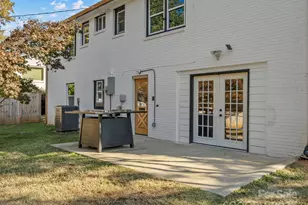 2701 Old North Sharon Amity Rd, Charlotte, NC 28205 - Photo 28