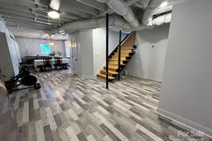 2701 Old North Sharon Amity Rd, Charlotte, NC 28205 - Photo 22