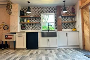 2701 Old North Sharon Amity Rd, Charlotte, NC 28205 - Photo 20