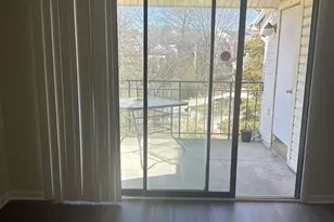 4816 Spring Lake Dr, Charlotte, NC 28212 - Photo 6